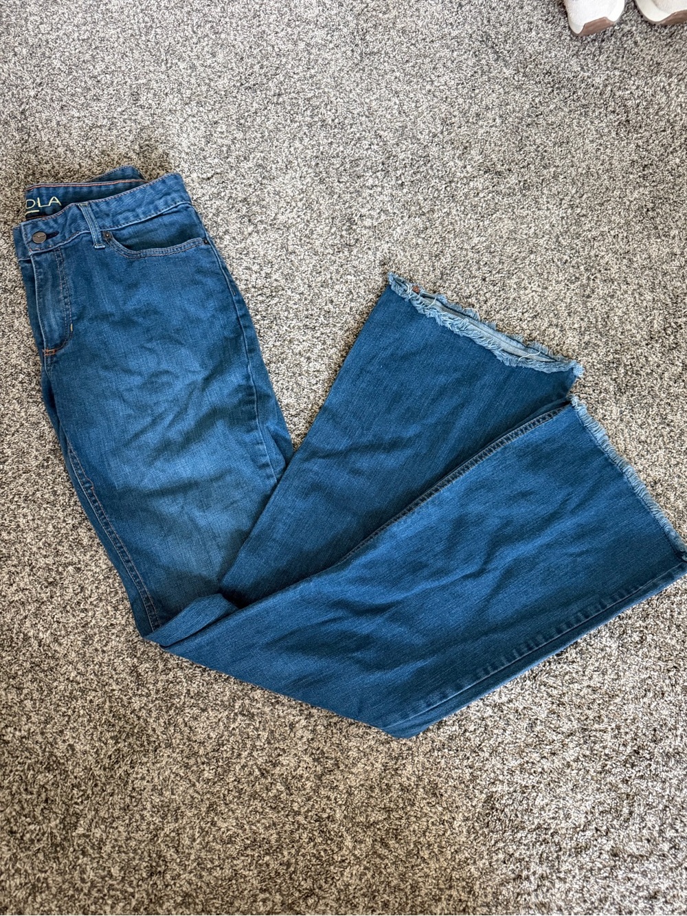 Kimes Ranch Mid-Blue Wide-Leg Jeans with Frayed Hem